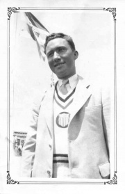 UNKNOWN ATHLETE 1932